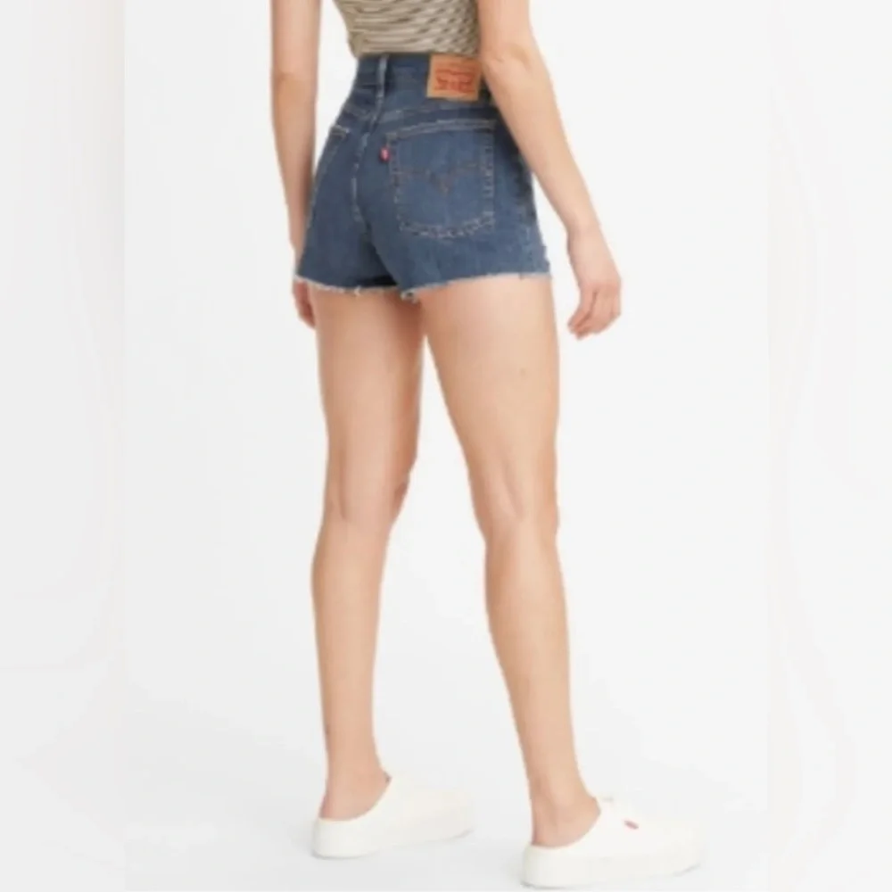 Levi’s Distressed High Rise Shorts - Picture 1 of 11